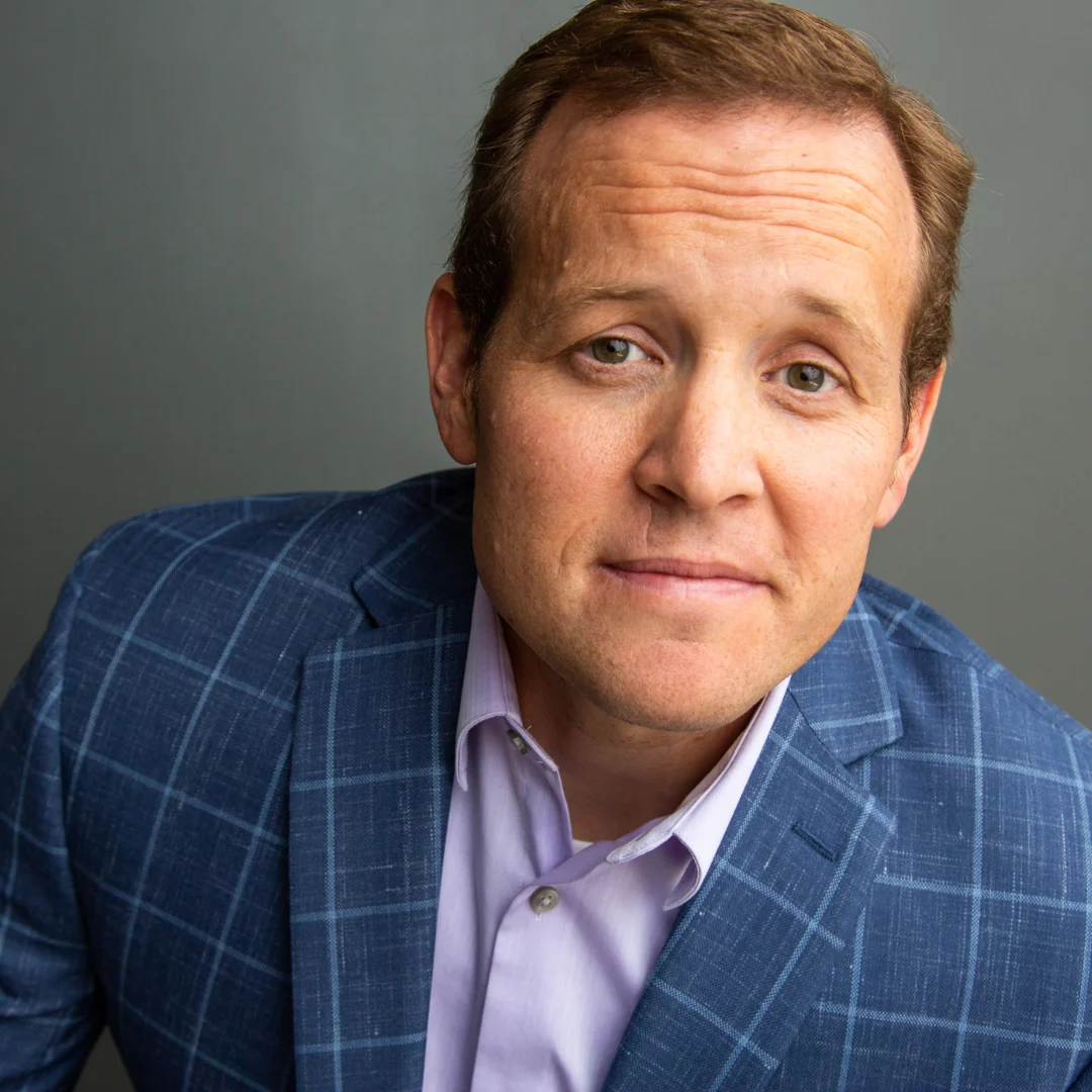 creator-headshot-hank-smith
