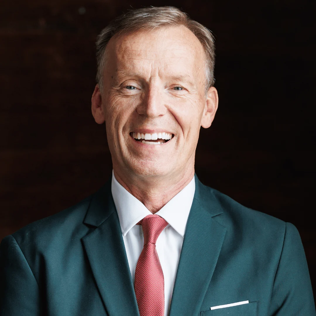 creator-headshot-john-bytheway